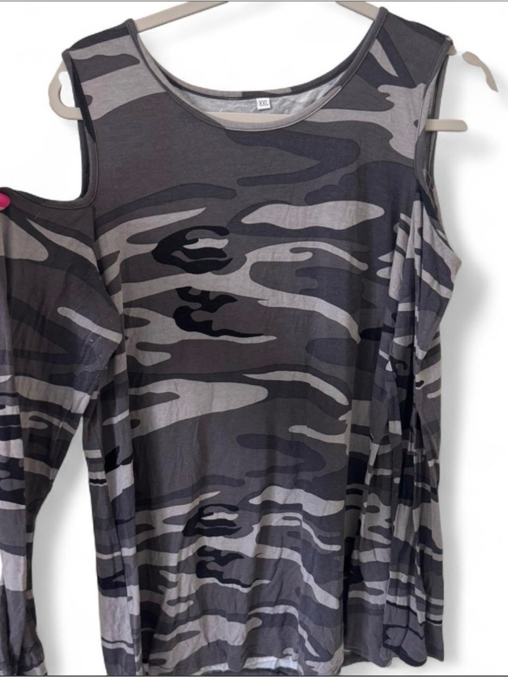 Women's Cold-Shoulder Camo Long Sleeve Top - Gray